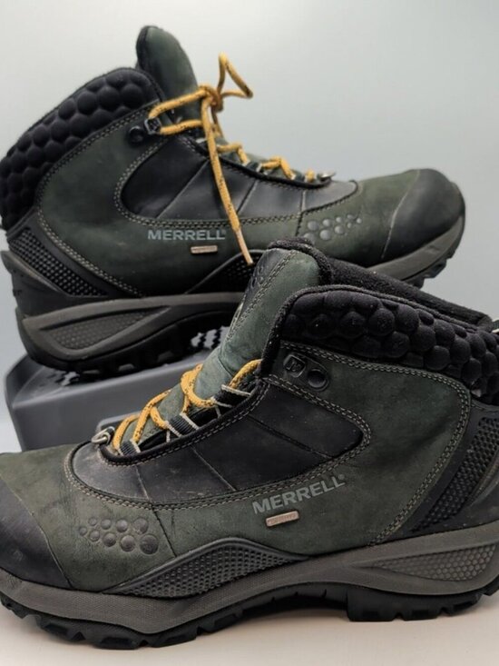 Merrell Shoes - Womens Merrell Arctic Fox 6 Hiking Waterproof Trail Walking Boots Black US 9.5